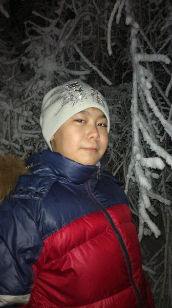 Дамир Умаров