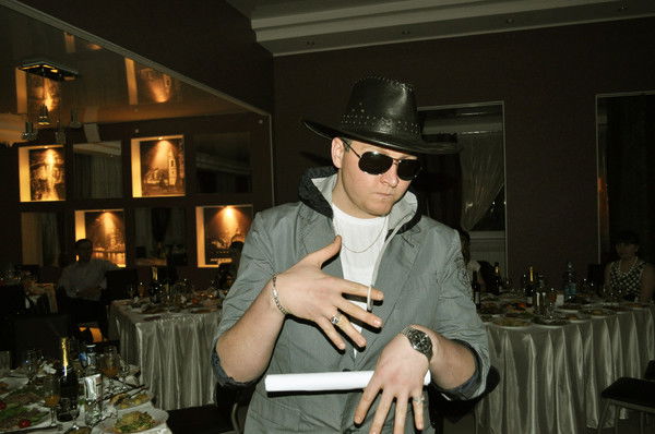 Олег Фролов