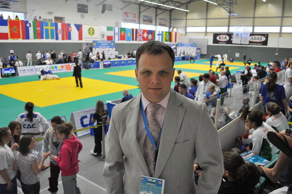 Дмитрий Игнатенко