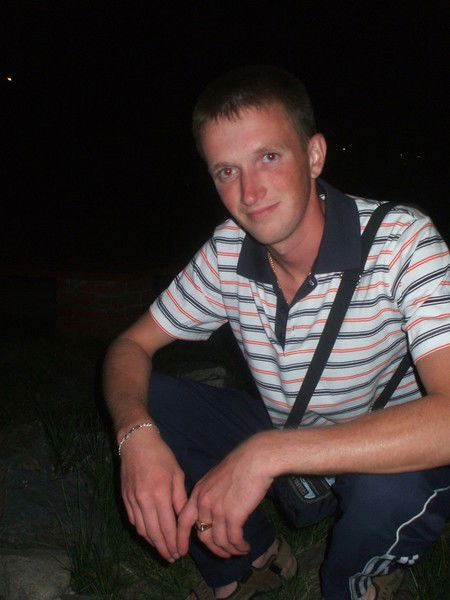 Женя Назаров