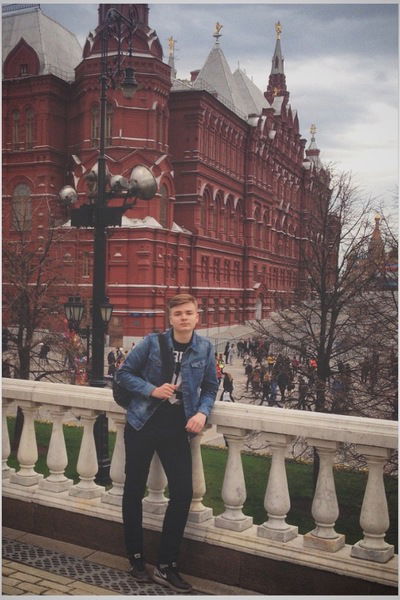 Паша Яфаров