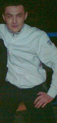 Олжас Болатханов