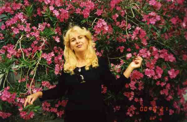 Элеонора Человян