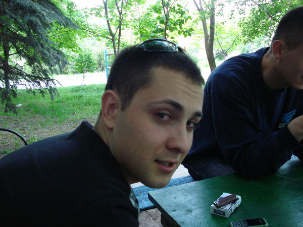 Неизвестно Неизвестно