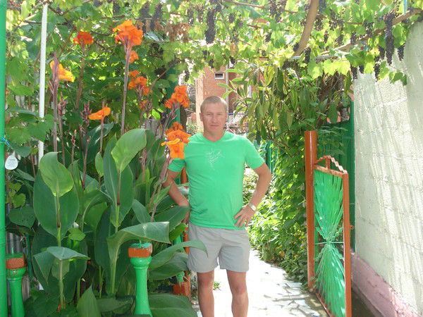 Александр Савельев