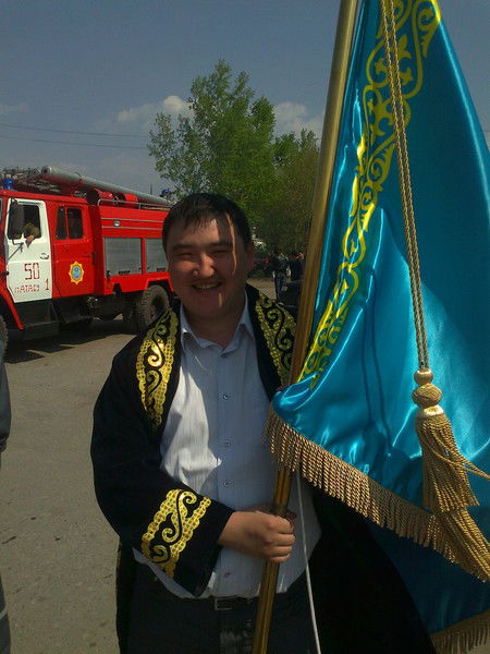 Маулен Зейденов