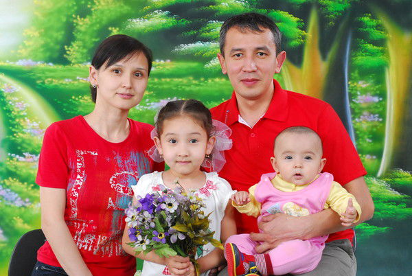 Саят Есимханов