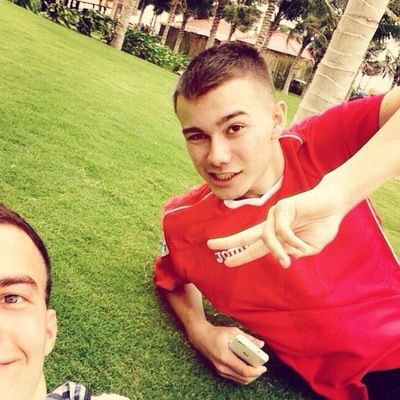 Артём Михайлов