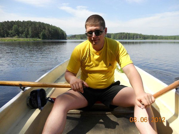 Антон Меньников