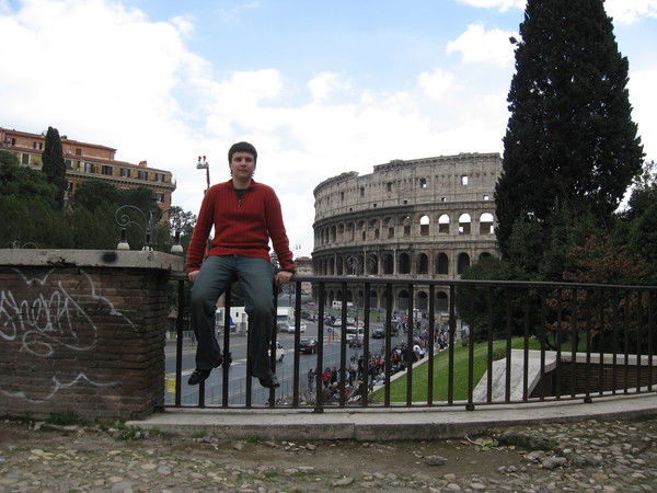 Максим Шапошников