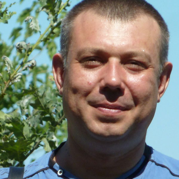 Максим Хлус