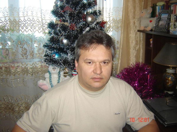 Андрей Плотников