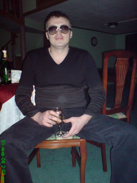 Сергей Харивандов