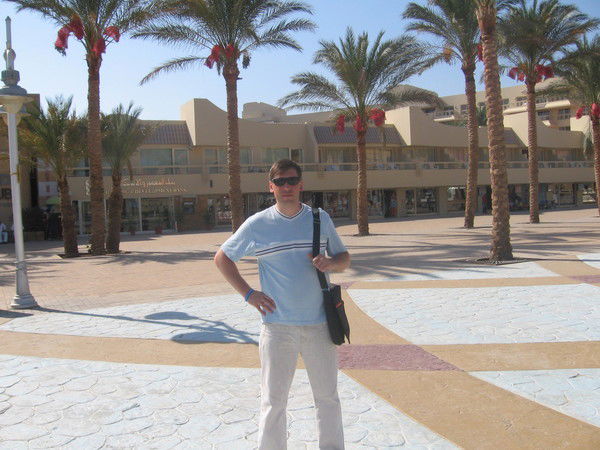 Роман Миронов