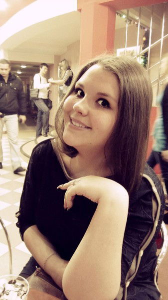 Катерина Попова