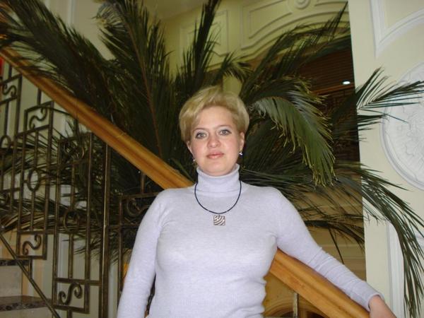 Елена Сурдул