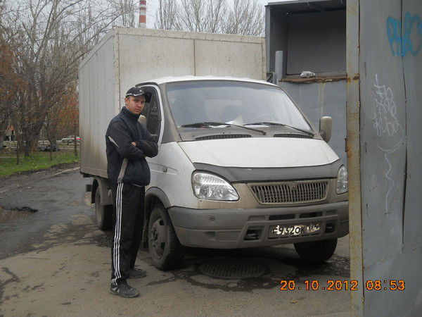 Анатолий Попов