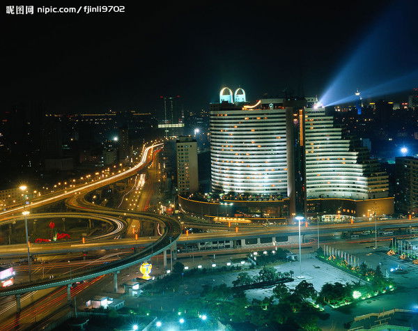 Алексей Чжоу