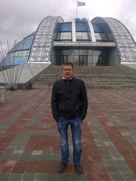 Антон Дробжев