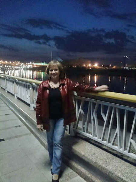 Hина Денисова