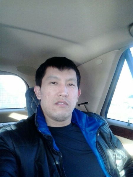 Азамат Серик