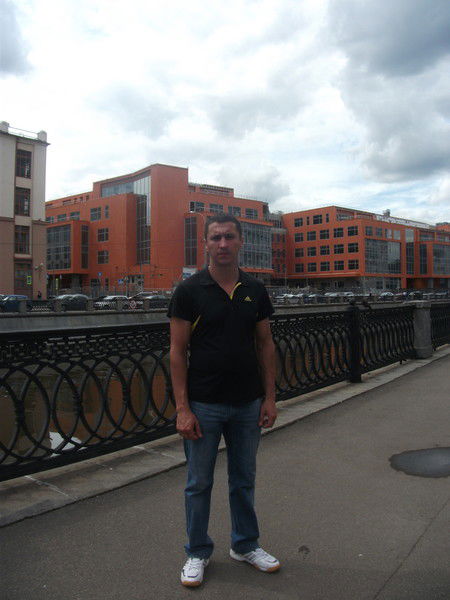 Андрей Казин