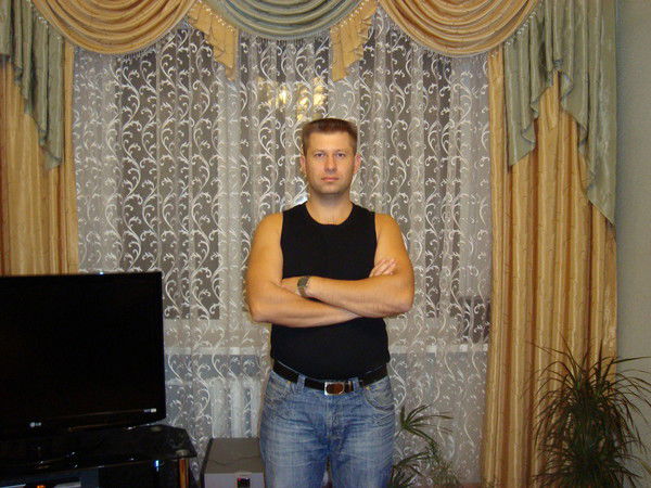 Александр Бутенко