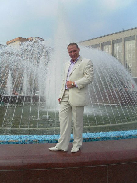 Роман Бочаров