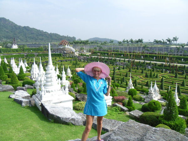 Елена Каримова