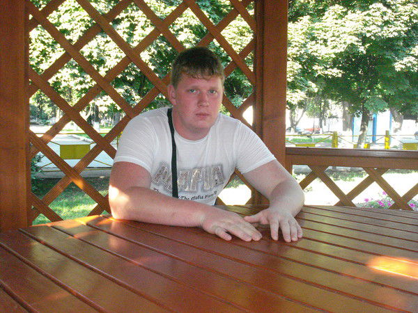 Артём Федотов