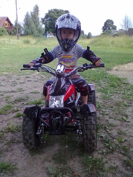 Алексей Синёв