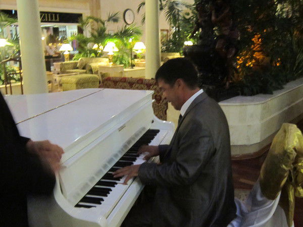 Асан Хасиетов