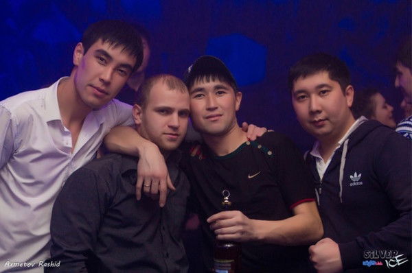 Nurlan-Medina Zhakupovi