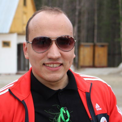 Виталий Николаев