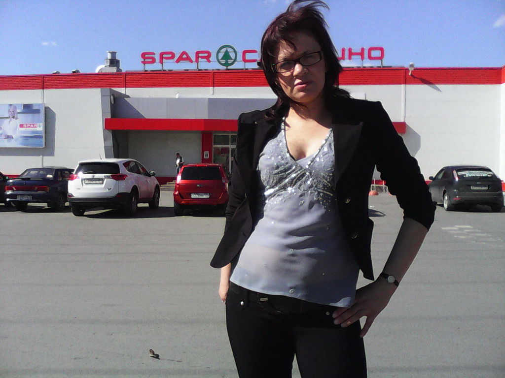 Света Неустроева