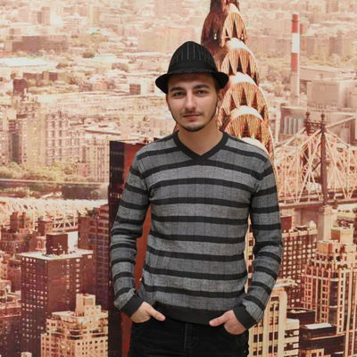 Виталий Романов