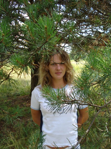 Аня Страхова