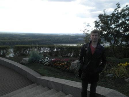 Андрей Степанов