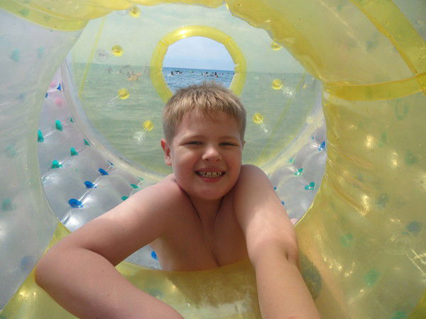 Андрей Денисов