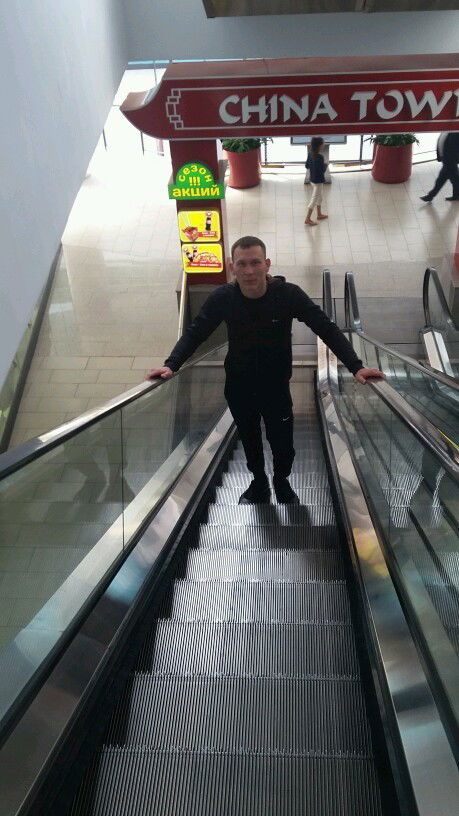 Иван Коновалов