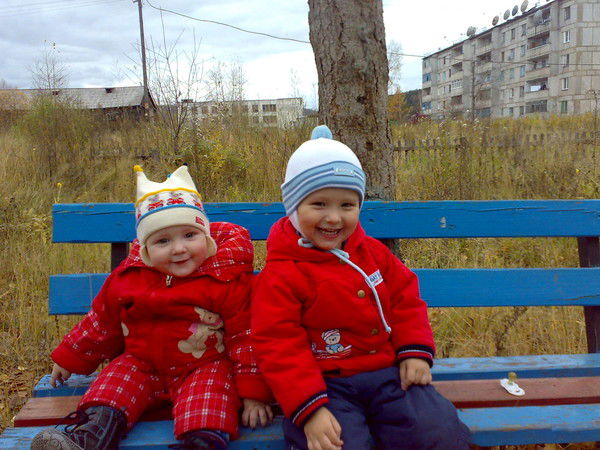 Анатолий Светозаров