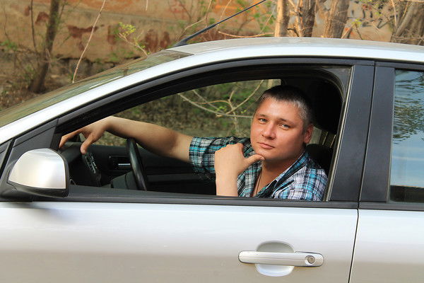 Максим Незнамов