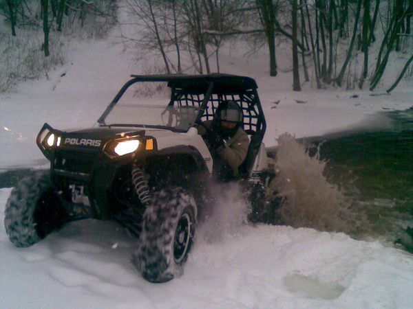 Юрий Анискин