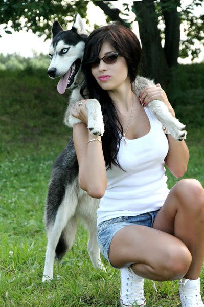 * Виктория *