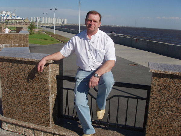 Анатолий Белик