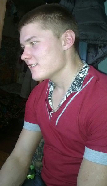 Николай Вакарин