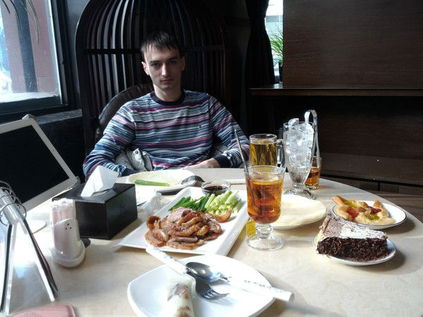 Егор ___________