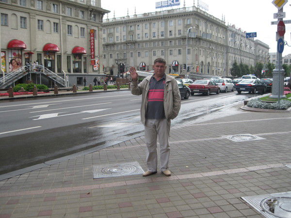 Олег Караваев