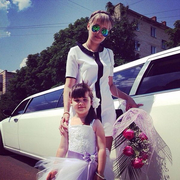 Олечка Счастливая Мама