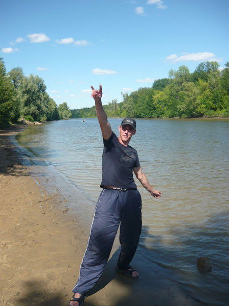 Аркадий Ефремов